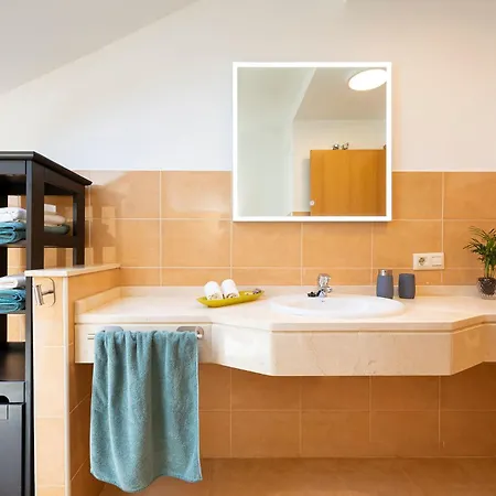 Luz De Poniente Apartment *