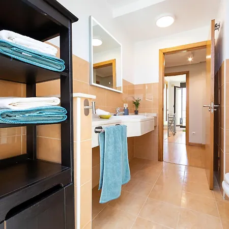 Apartamento Apto Con Terraza Y Jardín - Luz De Poniente